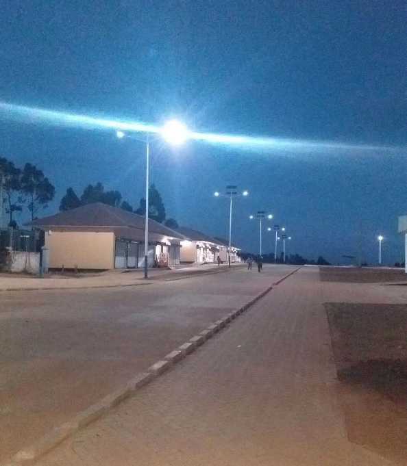 筠连县非洲科特迪瓦太阳能路灯工程